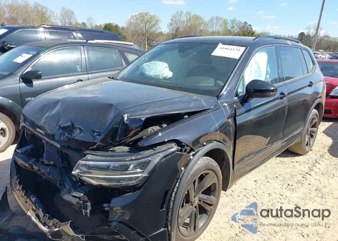 2023 Volkswagen Tiguan 2.0T Se R-Line Black из США, поврежденный, VIN 3VVCB7AX3PM114417